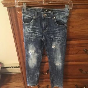 Girls skinny jean. Free gift with purchase